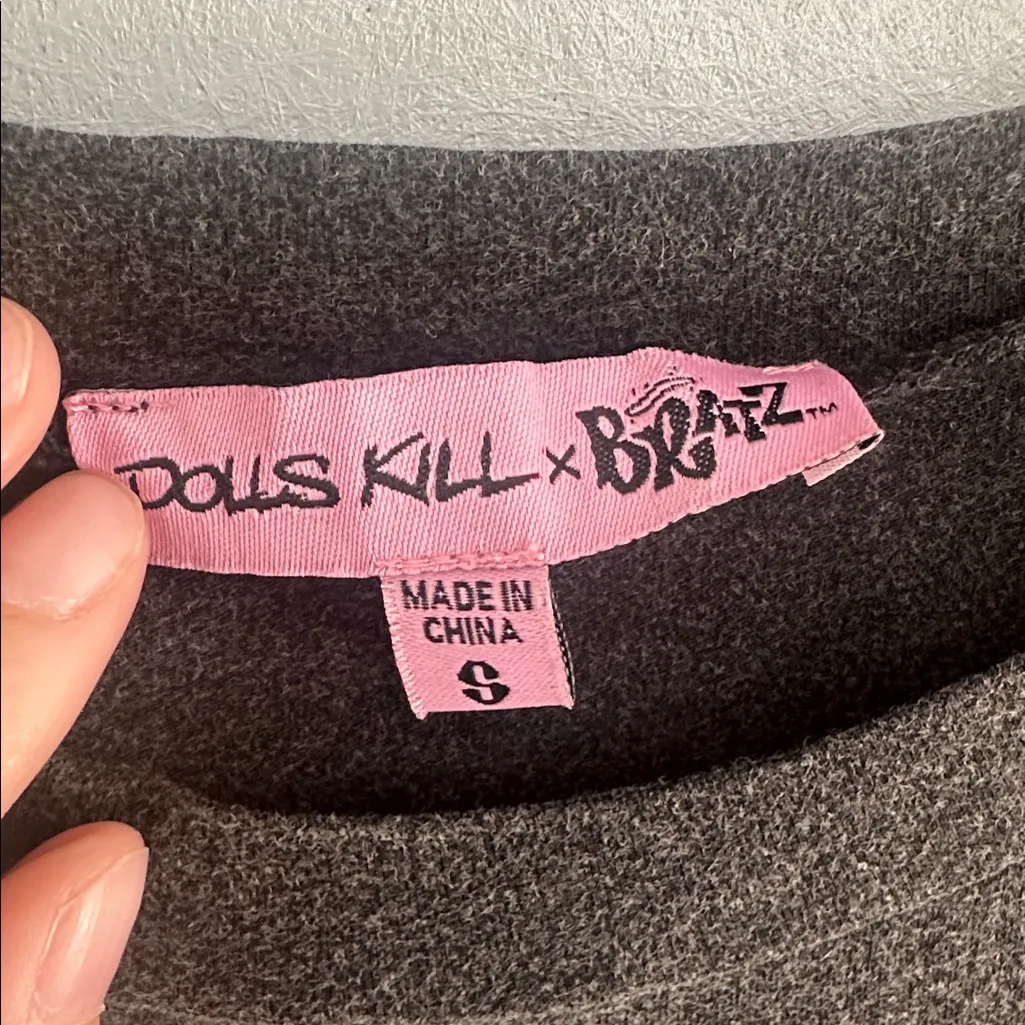 Dolls Kill  x Bratz‎ Graphic Tee - Image 3