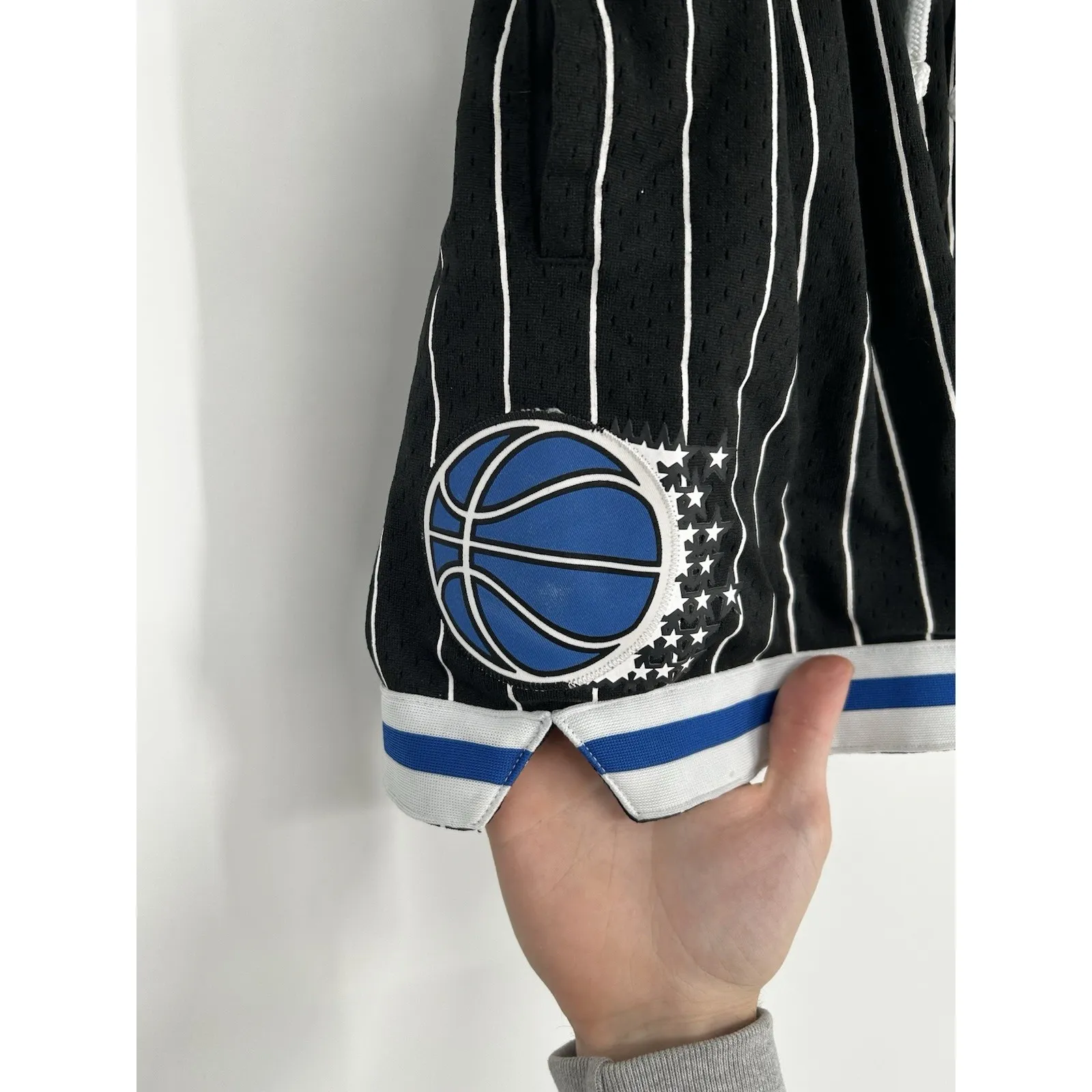 Mitchell & Ness Orlando Magic Shorts Retro Pinstripe Hardwood Classics Womens M - Image 5