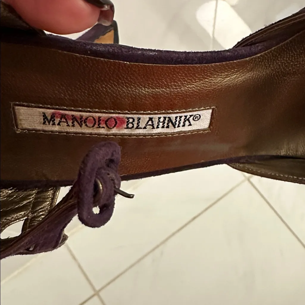 Manolo Blahnik Dark Purple suede gold edges strap detail Euc Heels $585 39 9 - Image 12