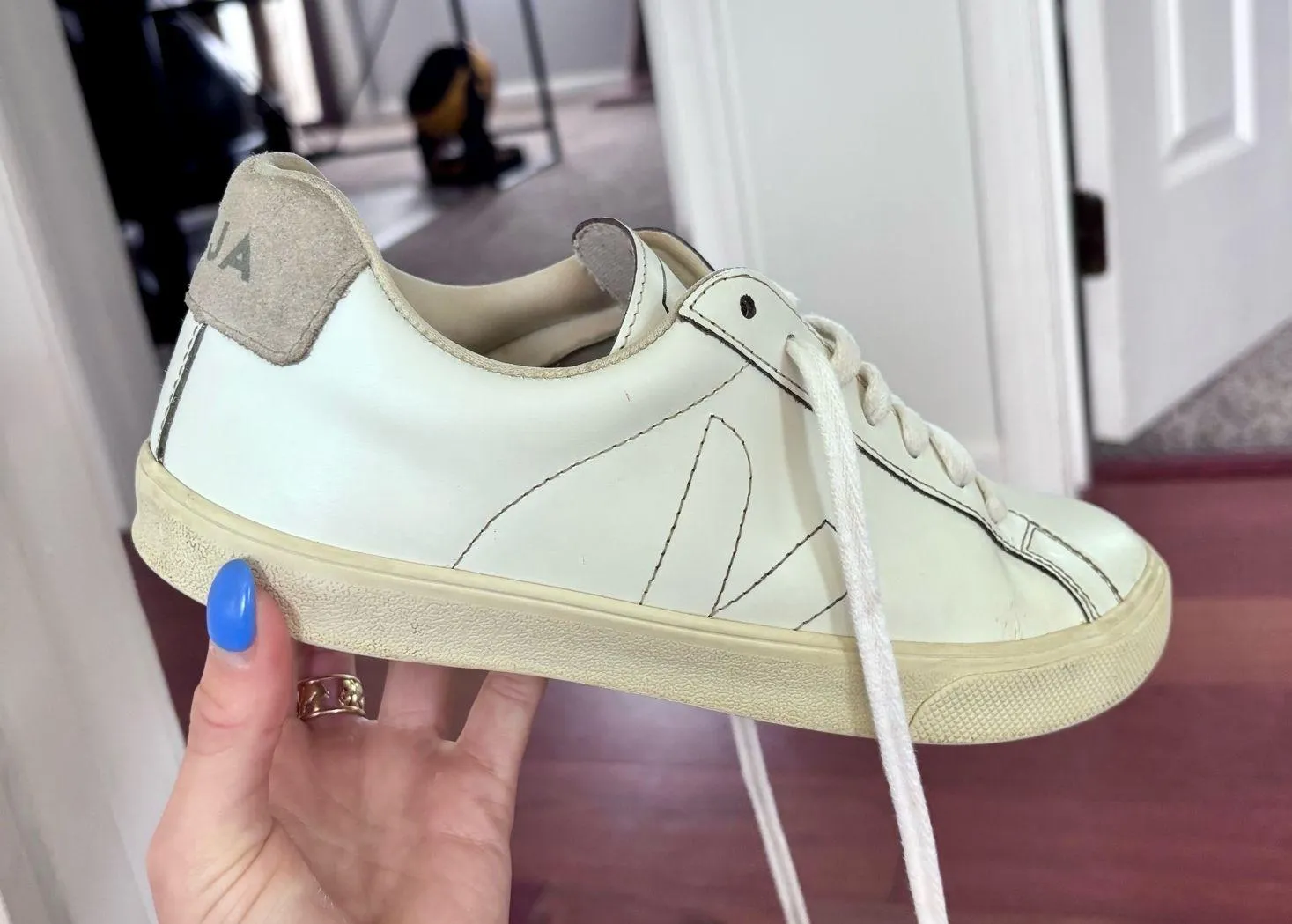 VEJA Women’s Sneakers - Image 3