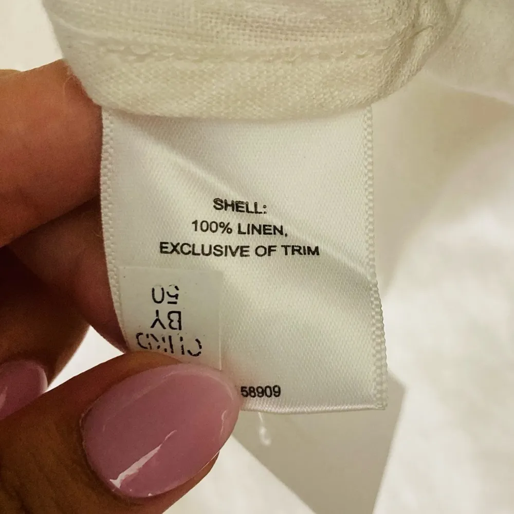 a loves a boxy roll sleeve linen shirt sleeve button up shirt in white. XL - Image 7