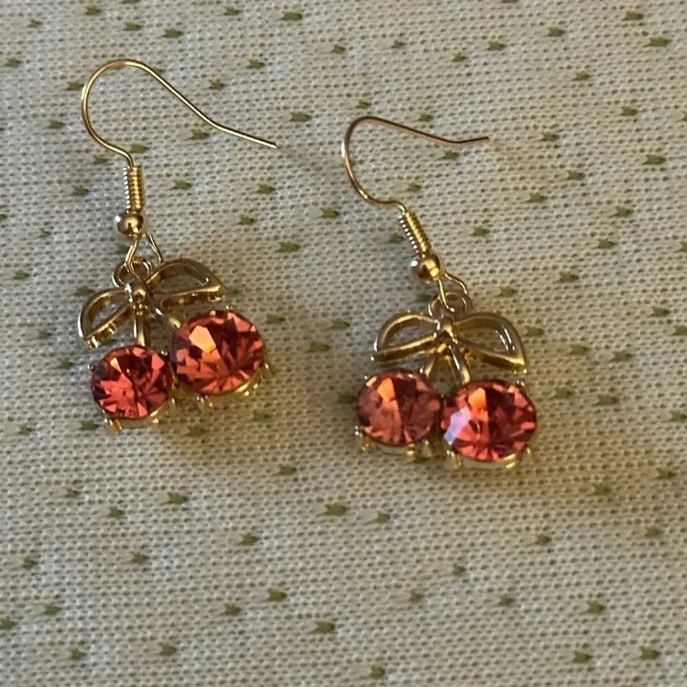 Cherries Necklace, Earrings, Bracelet and Ring Set NWT Gold - Image 8