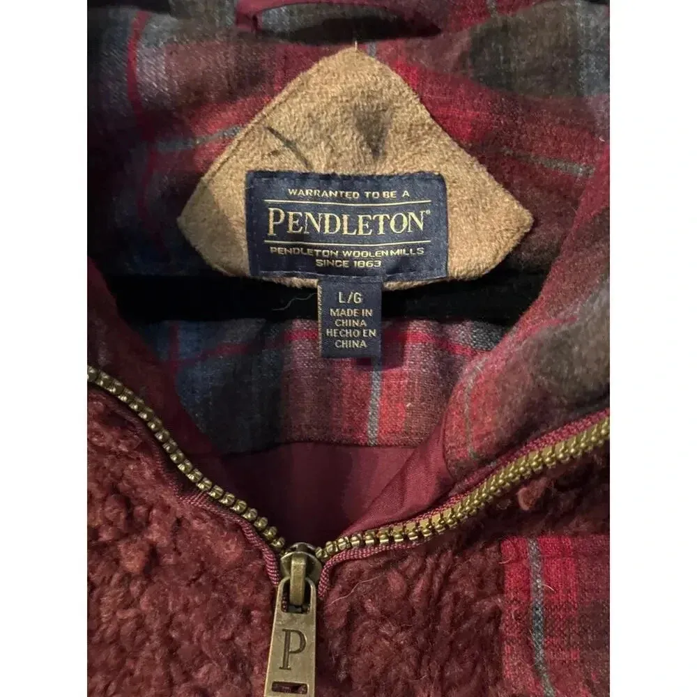 Pendleton Burgandy Sherpa pull over pleaid wool accents L - Image 4
