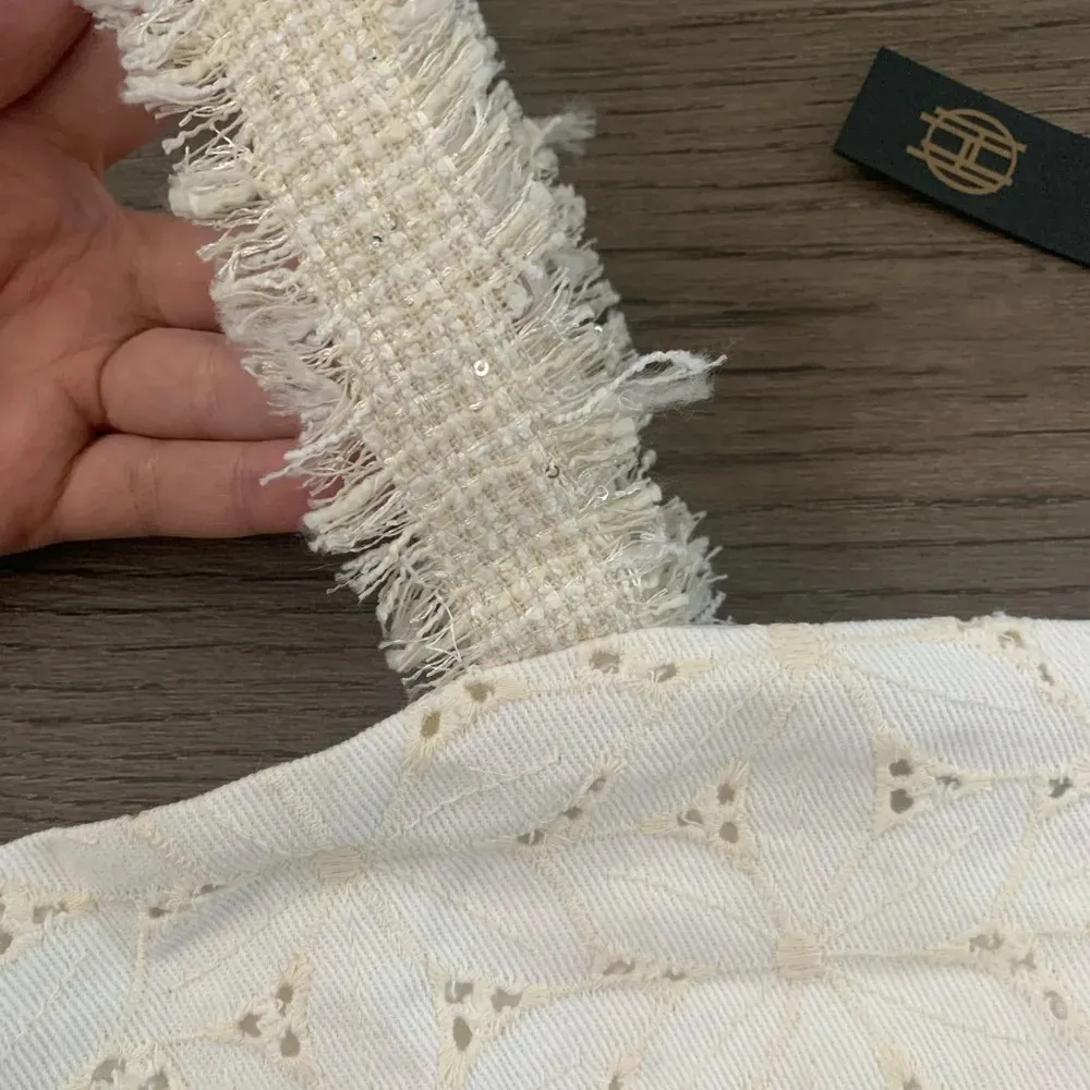 House of Harlow 1960 Eyelet Crop Top - Image 5