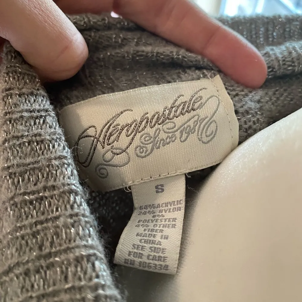 Aeropostale‎ gray sweater size small - Image 4