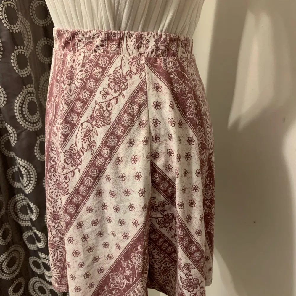 Izzy & Me Mauve Cream Faux - Image 2