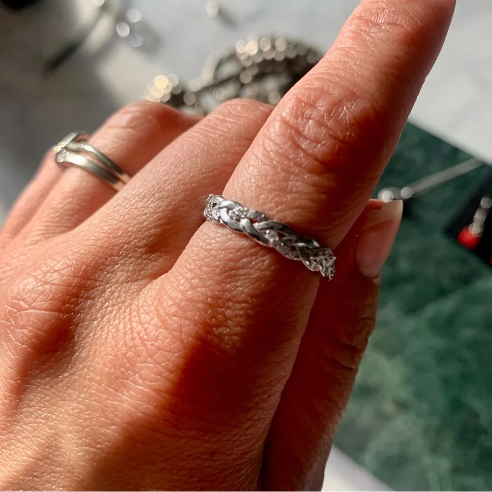 Braided Woven Sterling Silver Infinity Band Ring Cubic Zirconia Size 7.25 - Image 2