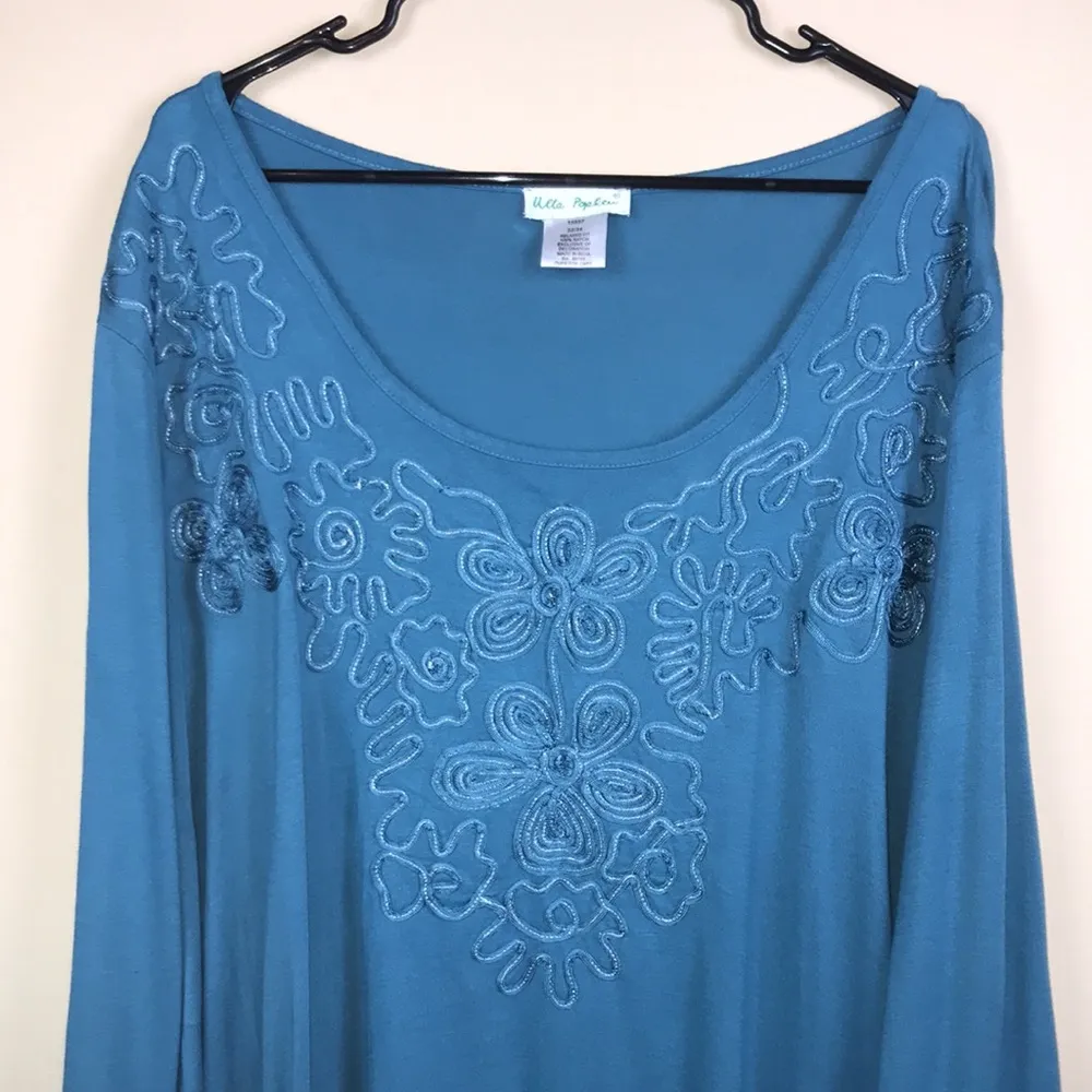 Ulla Popken Women’s Blue Silver Floral Embroidered Knit 7/8 Sleeve Blouse Size 32 - Image 2