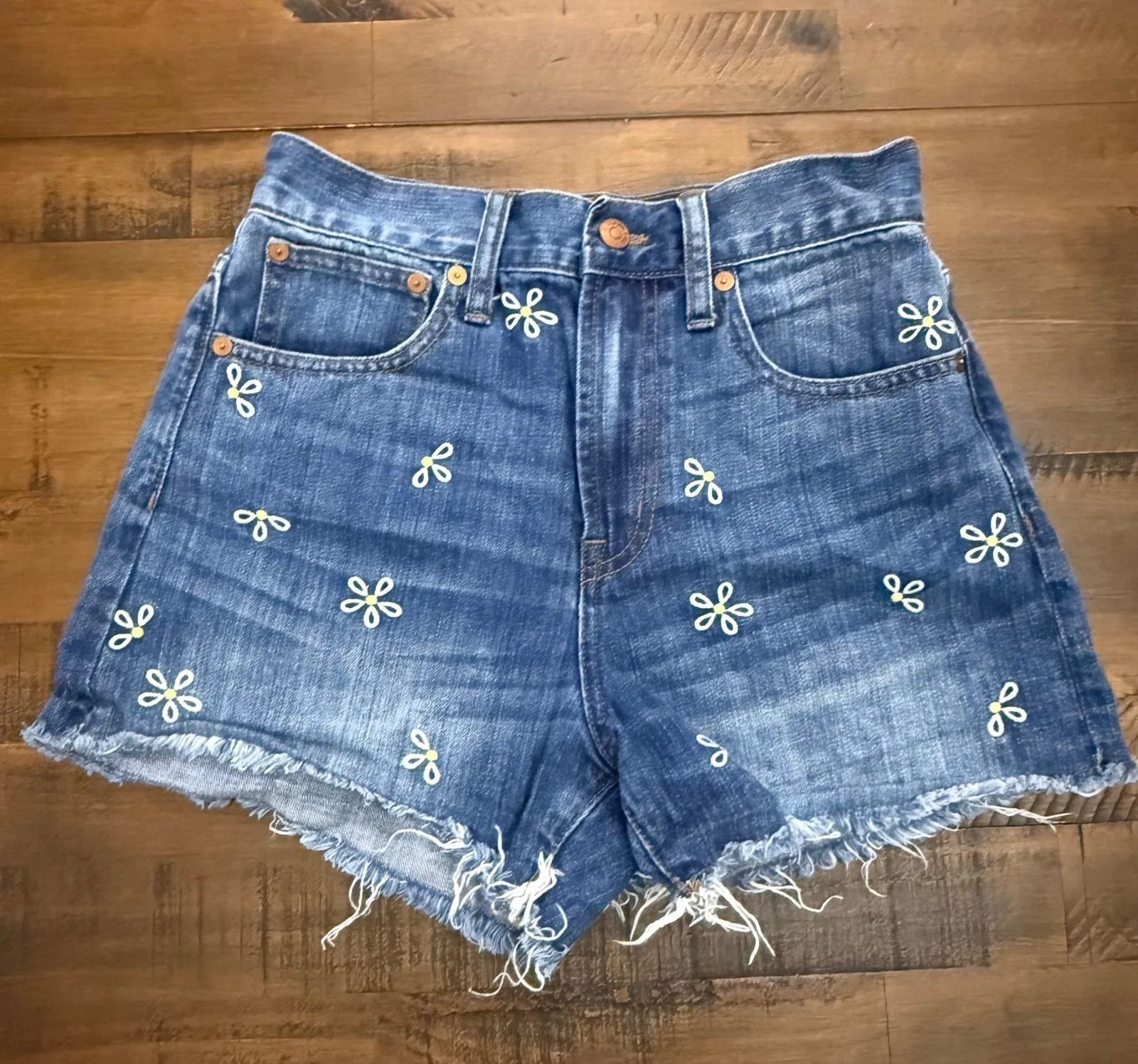Madewell The Perfect Jean Short Embroidered Daisy Edition Womens 25 - Image 2