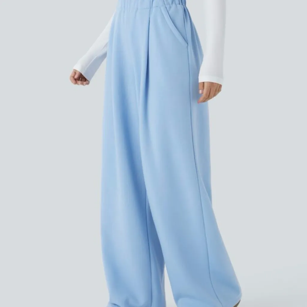 NWOT HALARA High Waisted Pocket Wide Leg Fleece Casual Pants Size Large - Image 3