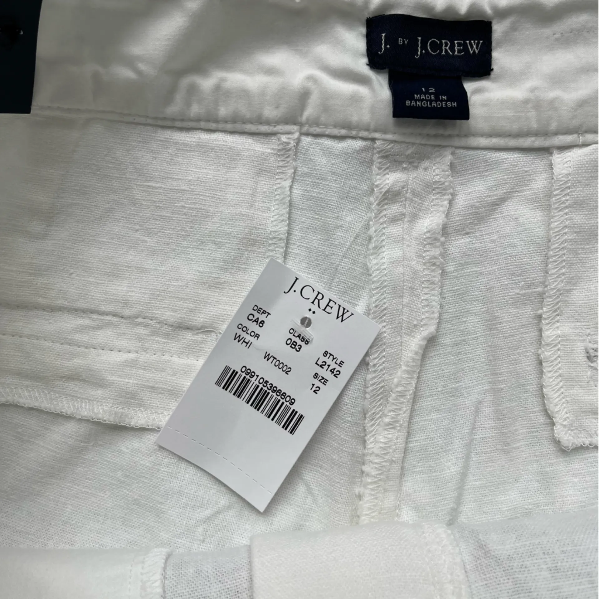 J. Crew • NWT White Scalloped Hem Women Shorts - Image 4