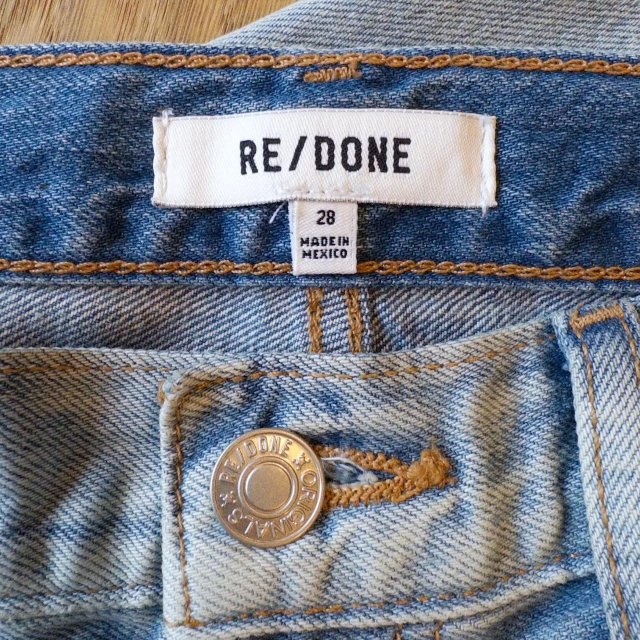 RE/DONE Mid Rise Kick Flare Jeans in Marea Light Wash Denim Size 28 - Image 8