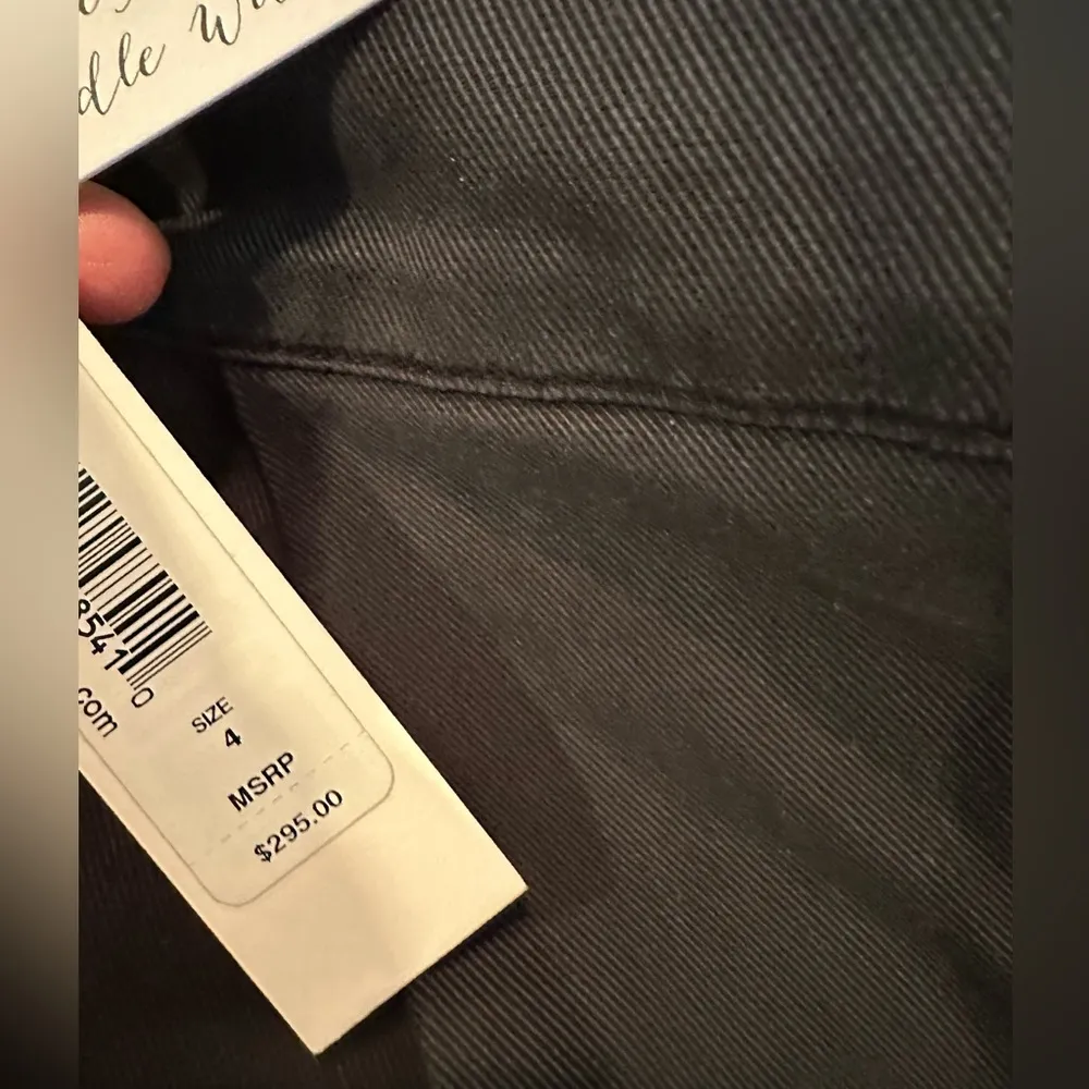 NWT! $295 retail! Alice&Olivia pants - Image 4