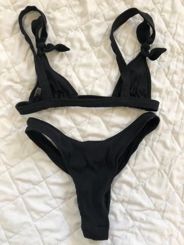 Minimale Animale Black Textured Bikini - Image 2