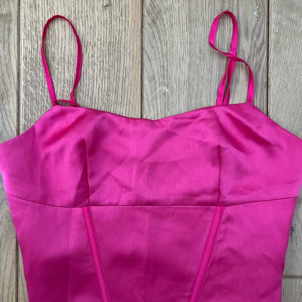 Meshki Desirie Longline Corset Top - Fuchsia - Image 4