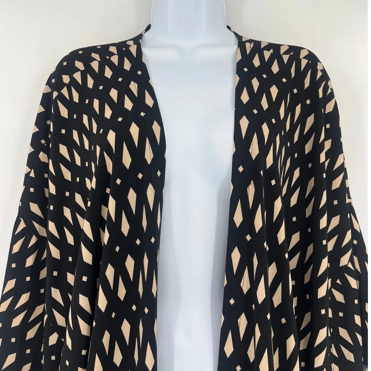 Joseph Ribkoff Kimono Cardigan Sz 10 Fringe Geometric Boho Witchy Festival lagen - Image 2