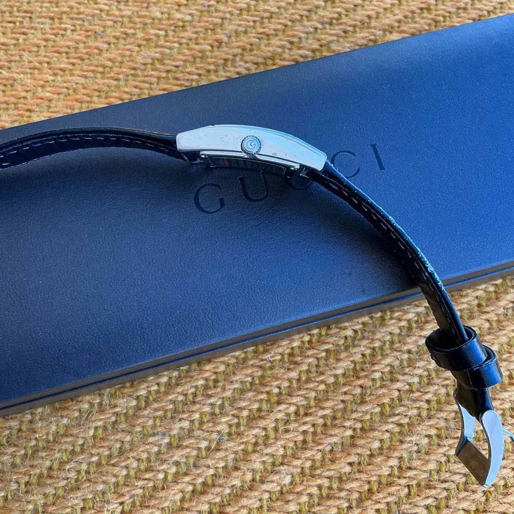 Gucci watch UNISEX 🖤❤️ - Image 13