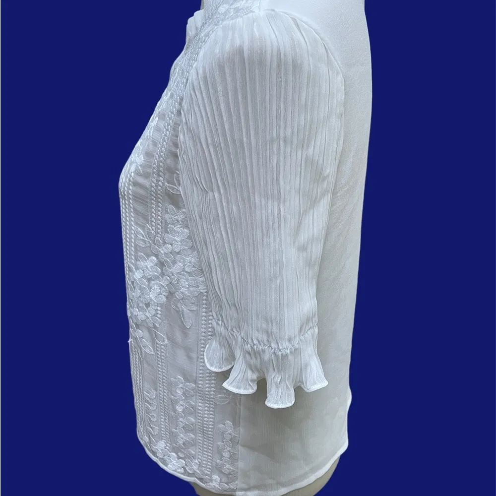 Feminine Chiffon Embroidered Lace Blouse White - Image 4