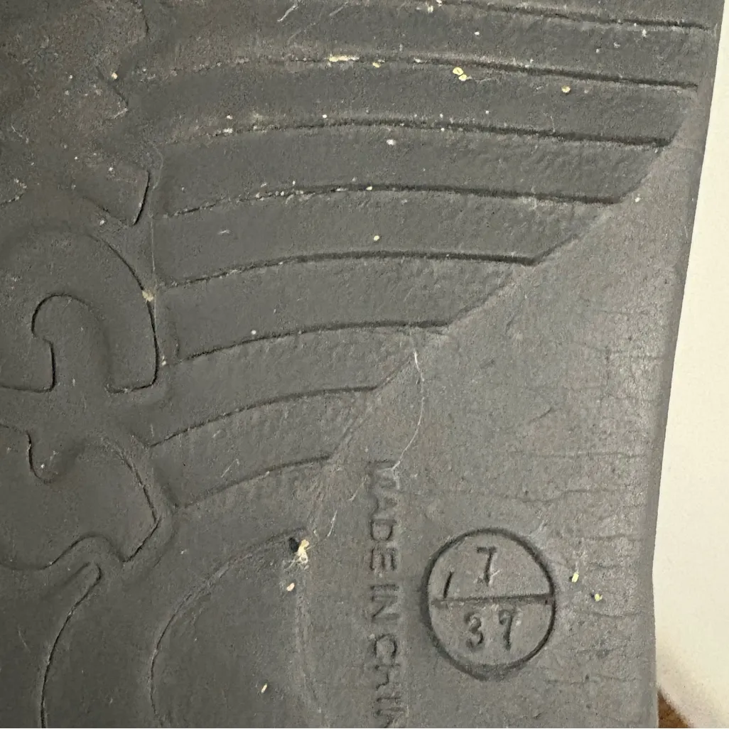 Dawgs Black Sandals Size‎ 7 - Image 8