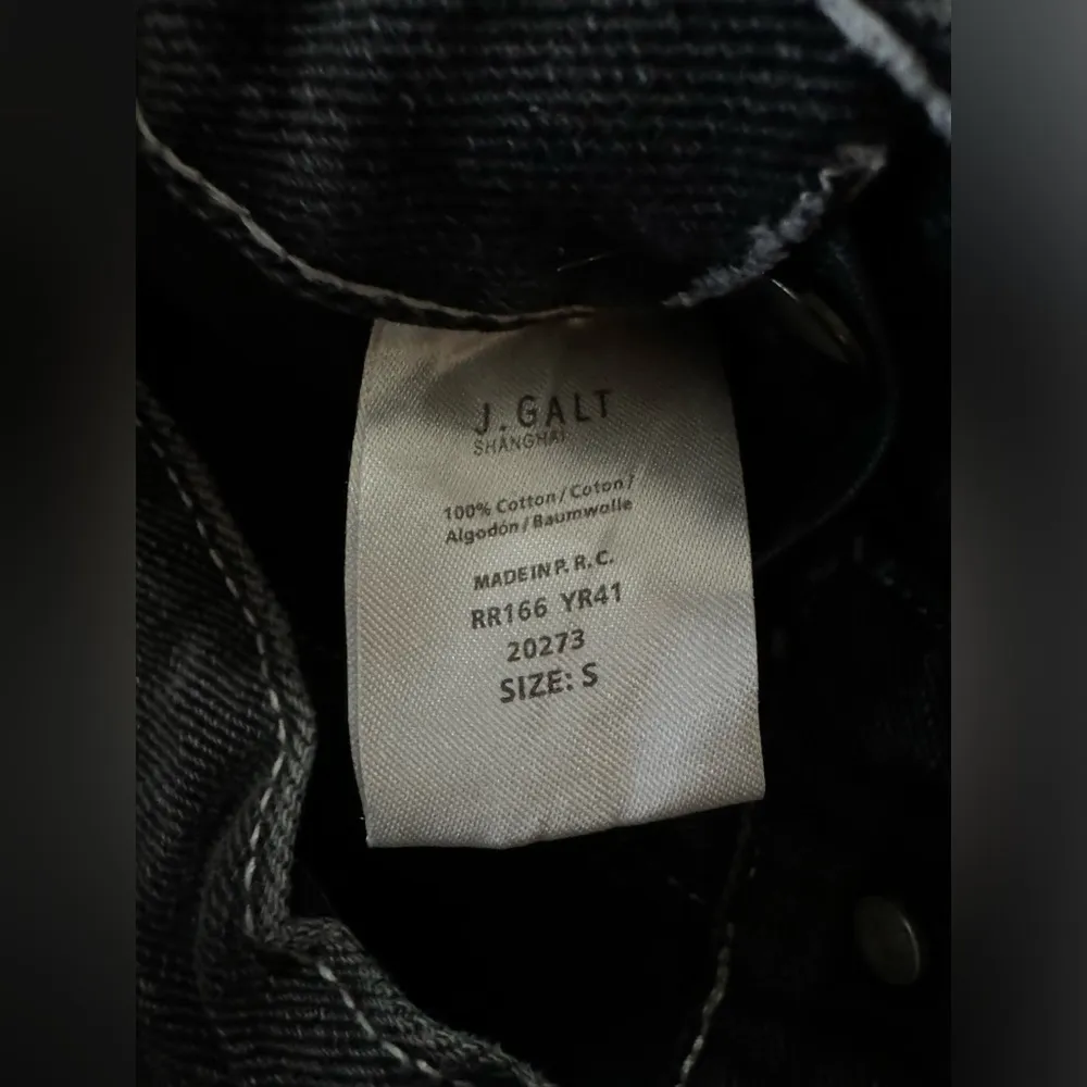 John Galt Brandy Melville Black Distressed Denim Shorts - Image 5