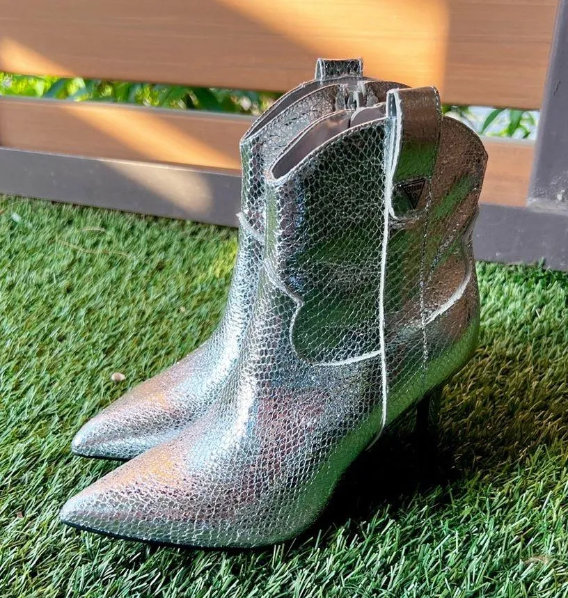 New  Wurlie Western Stiletto Heeled Metallic Snakeskin Bootie, Size 5.5 - Image 2