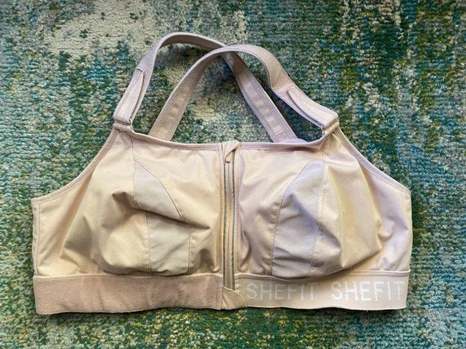 High impact Ultimate sandstorm nude sports bra, size 5Luxe - Image 2