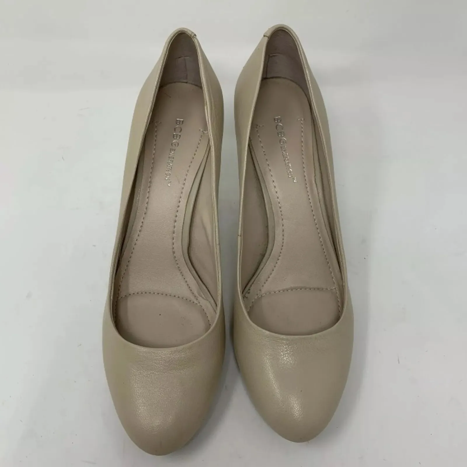 BCBGeneration SZ 9.5 Nude Beige Heels - Image 2