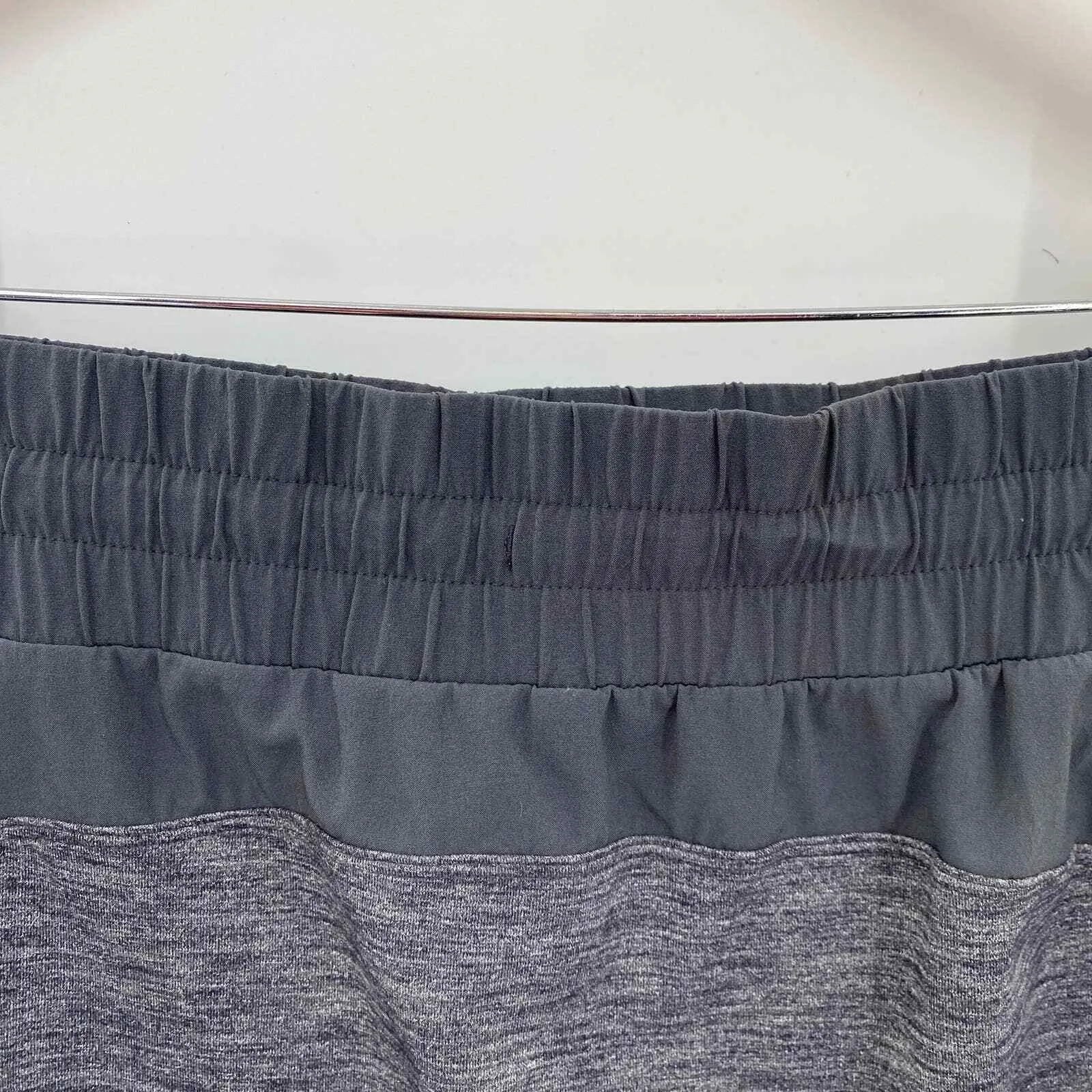 Athleta Skort Womens Medium Gray Nylon Polyester Drawstring Elastic Waist - Image 6
