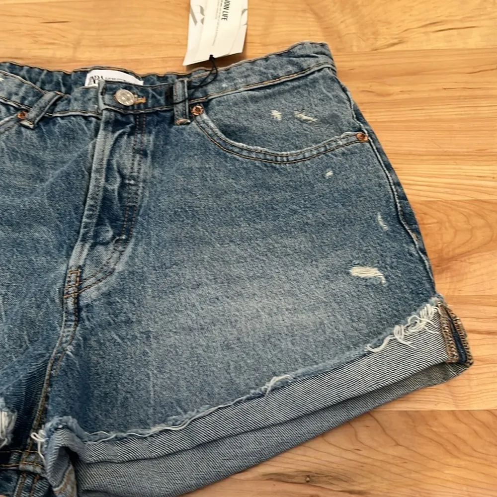 ZARA High Rise Cutoff Jean Shorts - NWT - Image 12