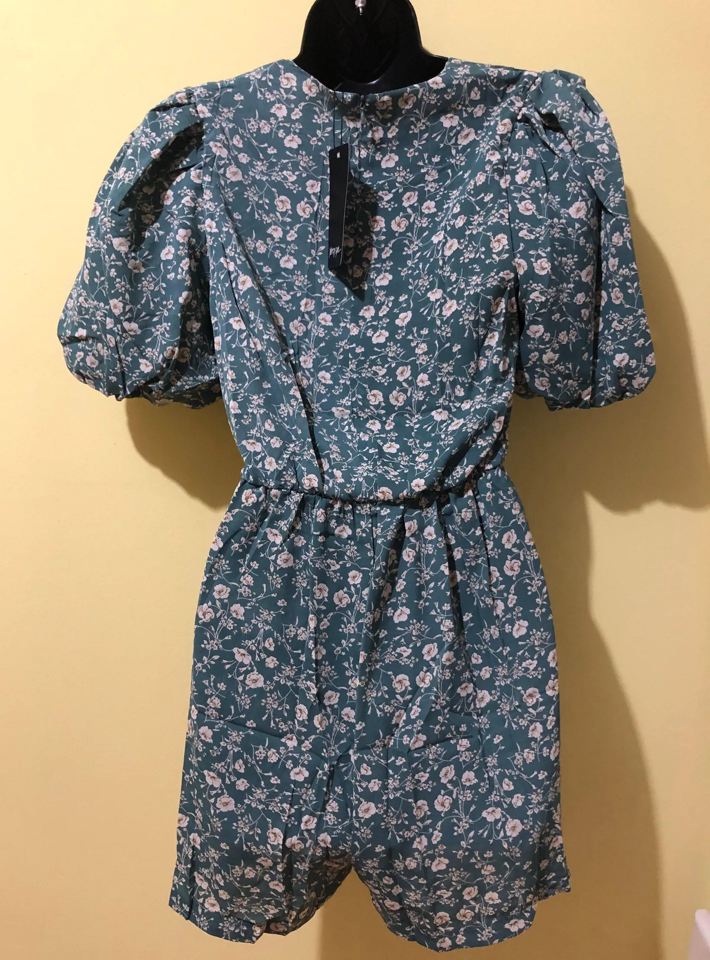 Stalk to Us Floral Puff Sleeve Romper - Image 3