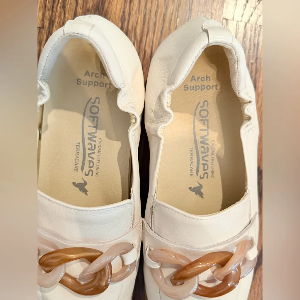 NWT Softwaves Gali Loafer Size 38/7.5 Tan - Image 3