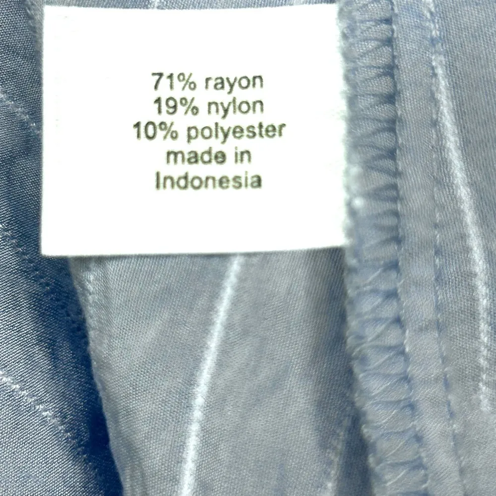 Lane Bryant Size 14 Blue and White Striped Blouse Capped Ruffle Sleeve Vneck - Image 4