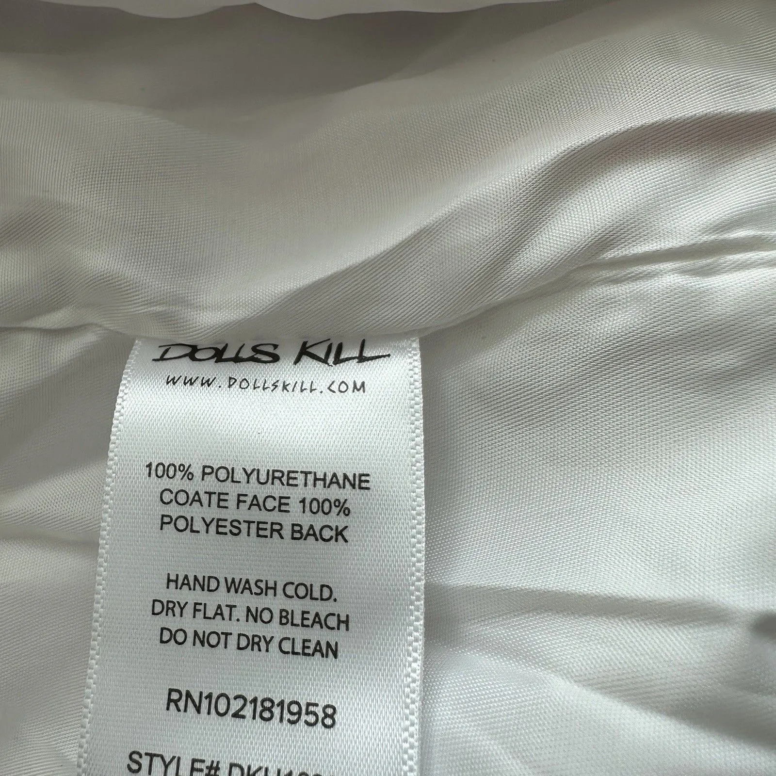 NWT Dolls Kill Flame Viral Vengeance red vinyl Belted trench coat XS Y2K - Image 9