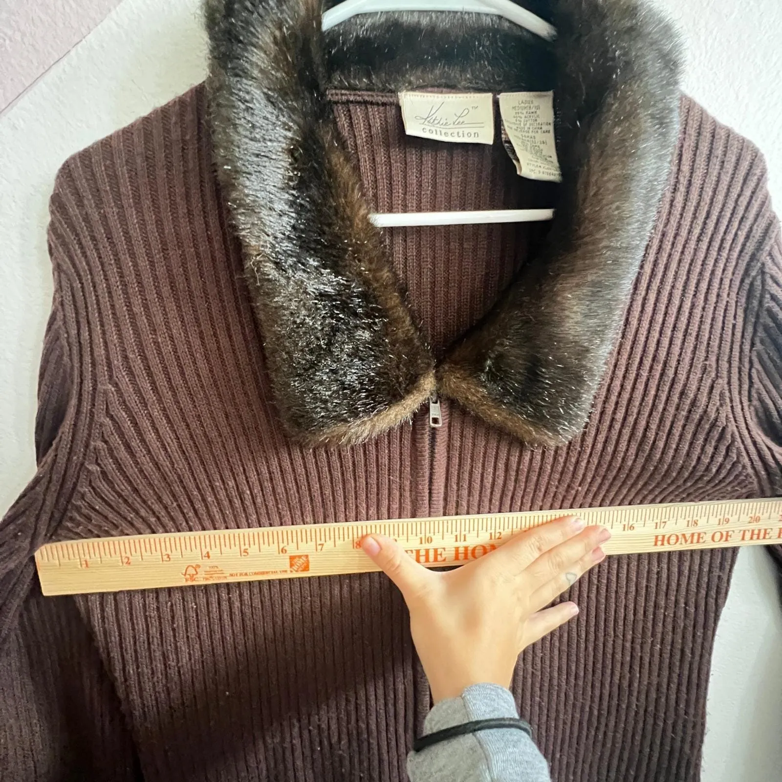 Vintage Brown Fur Trim Cardigan 90s Cozy Classic Whimsigoth Y2K 2000s Medium - Image 5