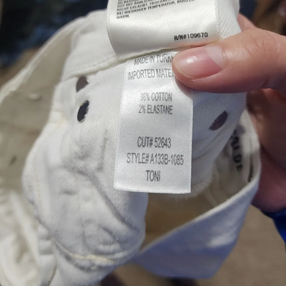 AGOLDE Toni Mid Rise Straight Leg Glowed White Jeans Size 29 - Image 7