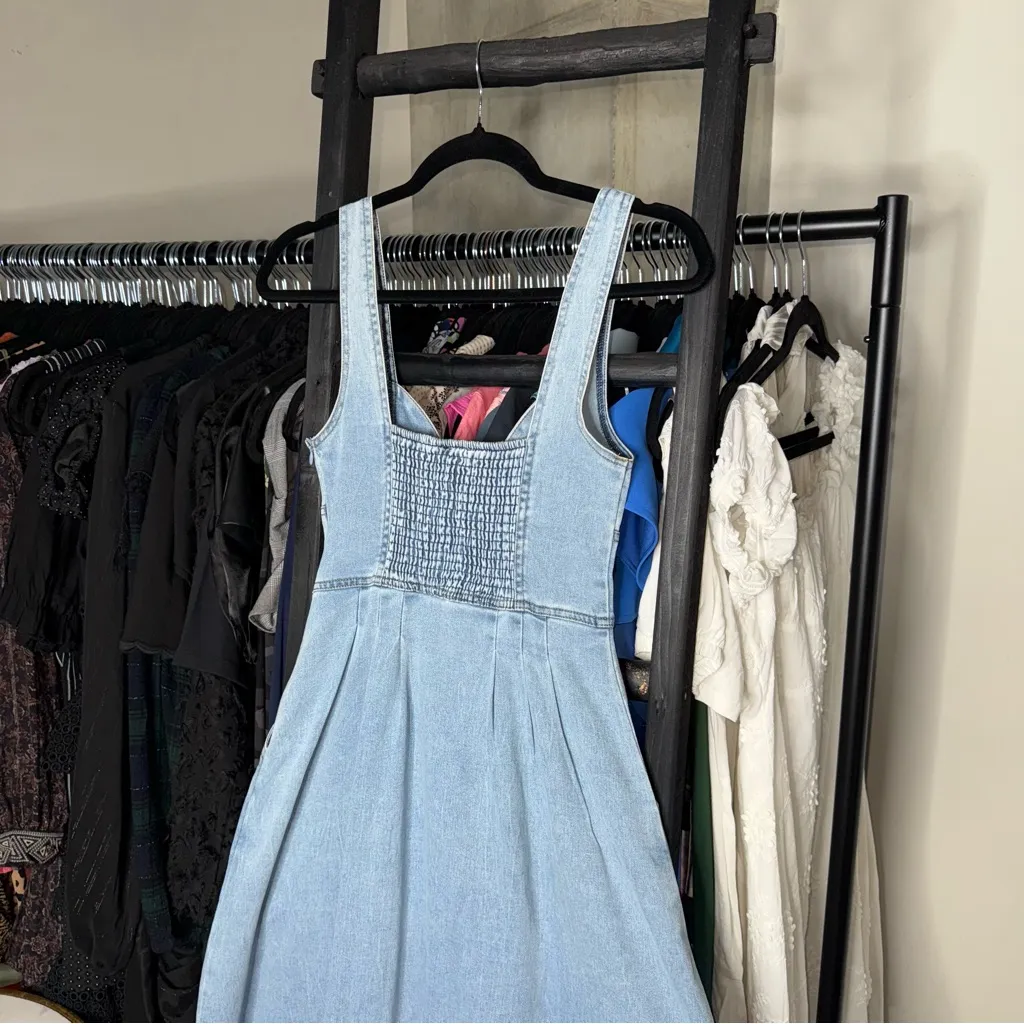 Selfie Leslie Indikah Pixie Dust Button Front Denim Blue Midi Dress - Image 9