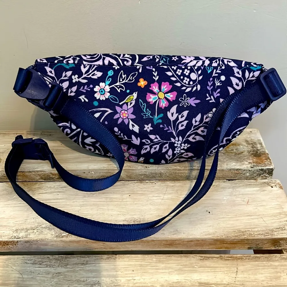 Vera Bradley Purple Belt Bag - Image 3