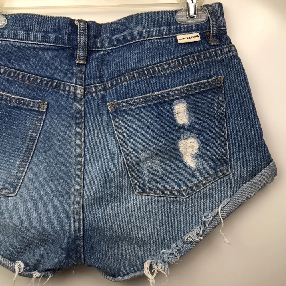 Billabong Women’s Distressed Foldover Hem Denim Shorts - Image 7