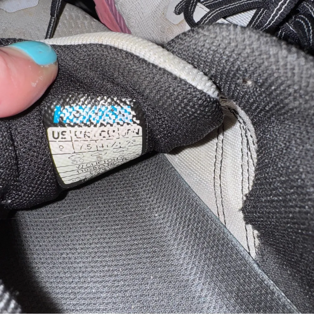 Hoka One One Women’s Clifton 6 Tennis Shoes Sneakers 9 Pink - Image 7