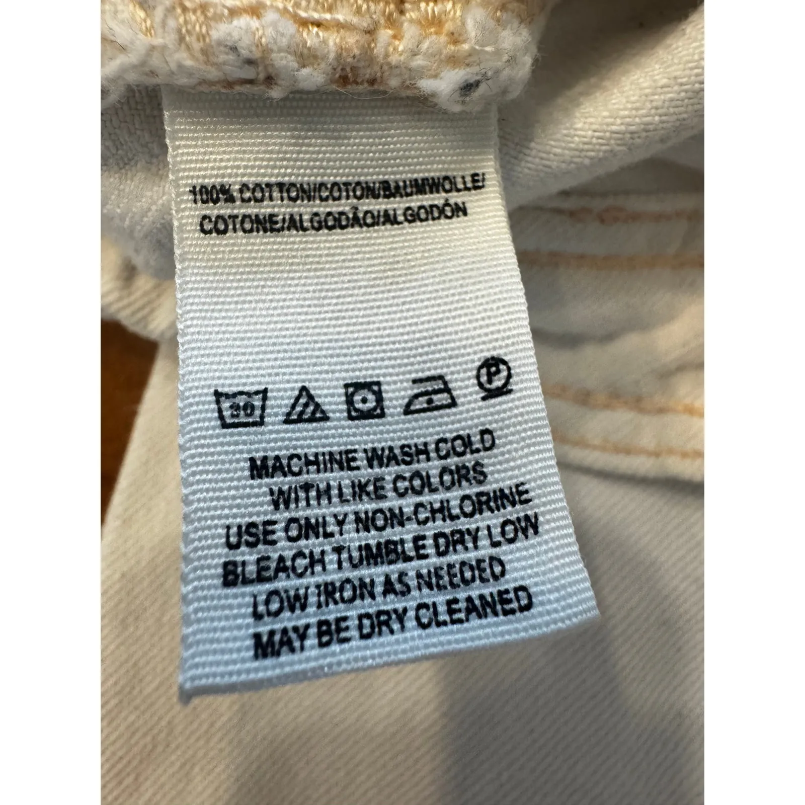 We The Free by Free People Cream Flare Jeans Size 24 Embroidered Detail at HIps - Image 7