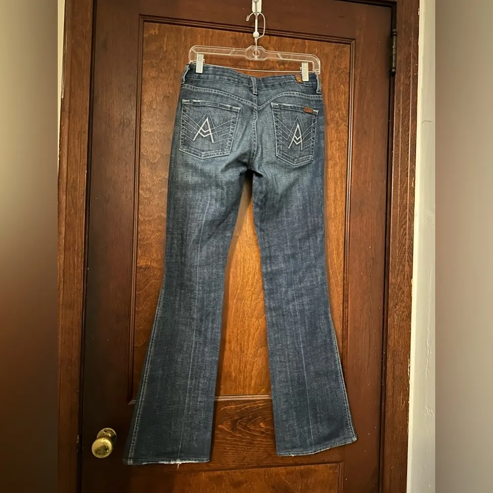 7 For All Mankind A Pocket Flare Distressed Jeans size 27 - Image 3