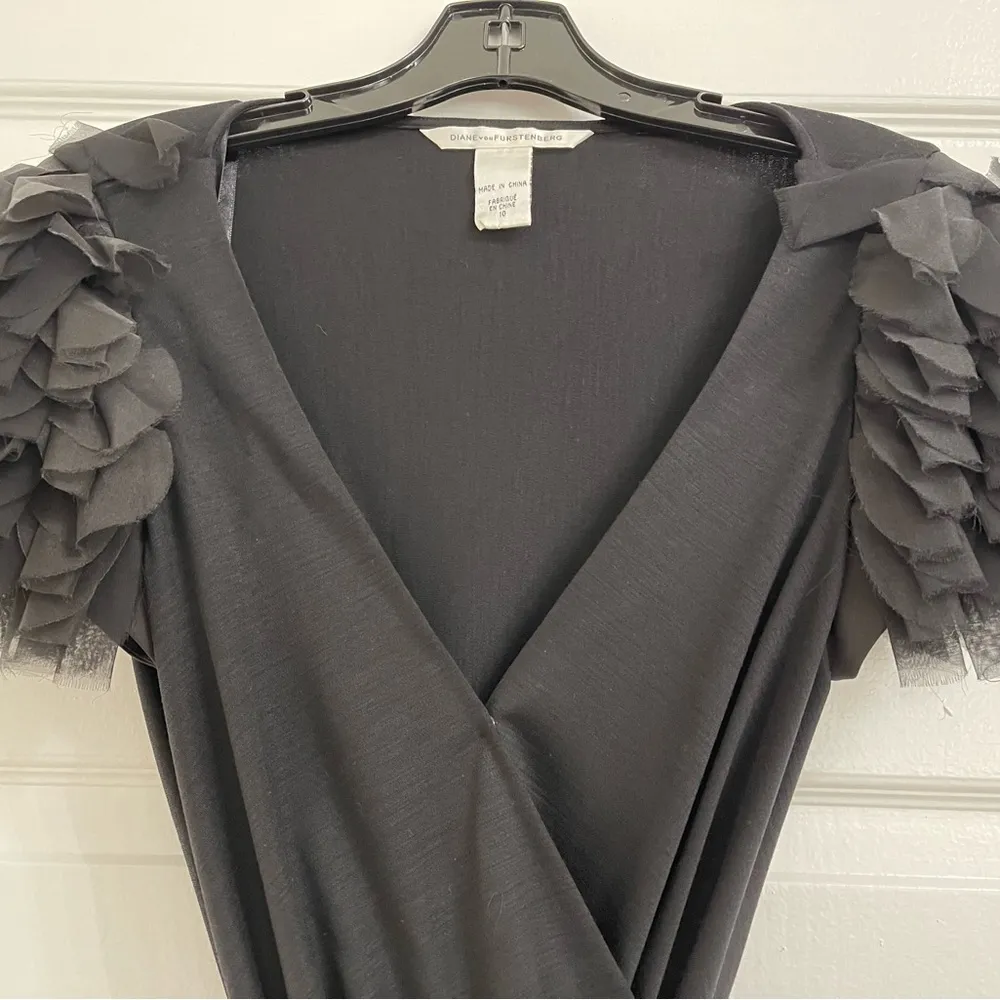 DVF Black Beulah V-neck Midi Wrap Dress - Image 9