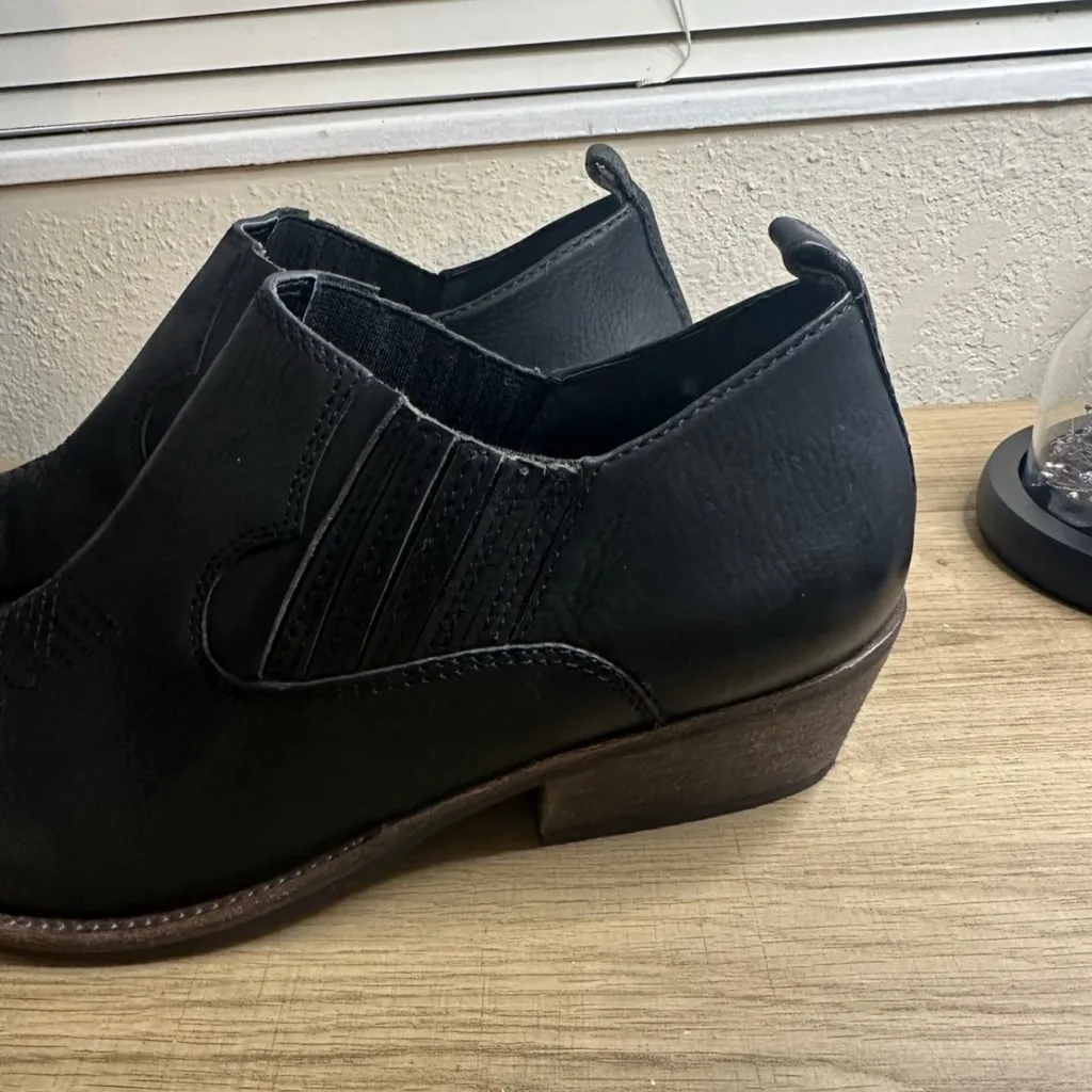 Steve Madden leather cowboy booties Size 11 - Image 4