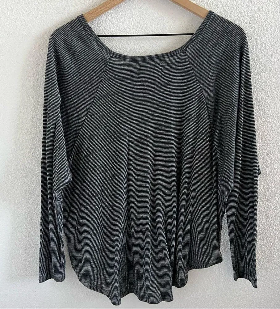 Nation LTD Gray White Striped Boxy Tee Shirt T-Shirt Top Small - Image 5