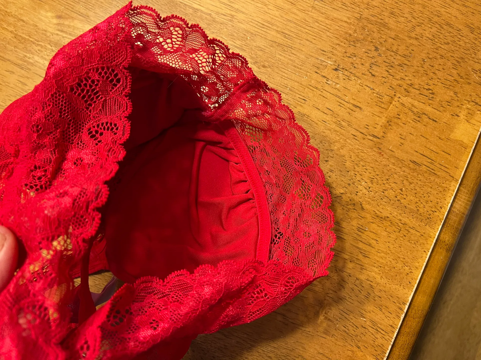 Sports Bra Small Red/lace/padded - Image 3