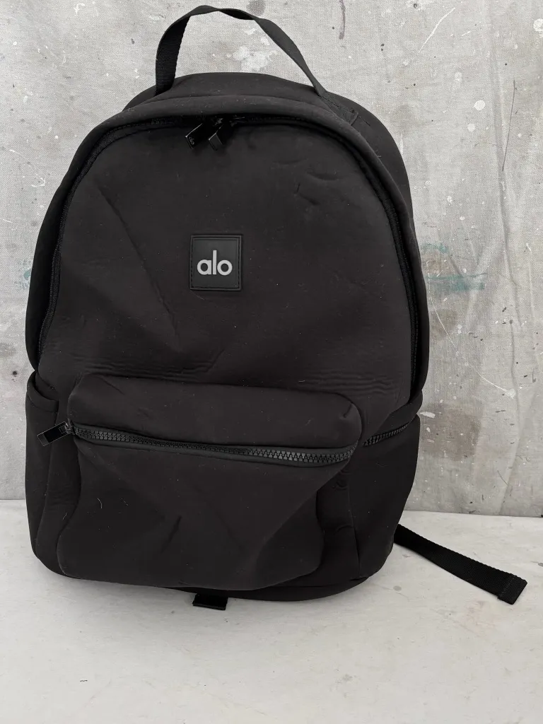 Alo Yoga Stow Backpack - Image 2