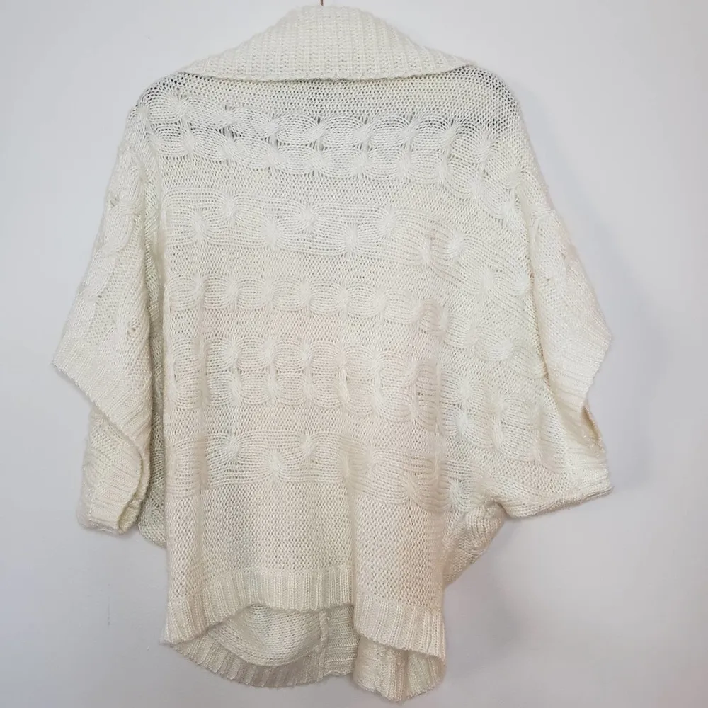 Buffalo David Bitton Chunky Cable Knit Shrug Cardigan Cape Sweater Sz Medium (M) - Image 5