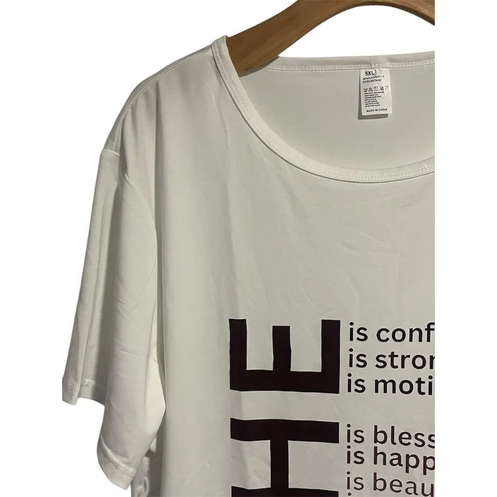 Shein T Shirt Women's 5XL White Graphic Tee SHE is Me Inspirational Top NEW - Image 2