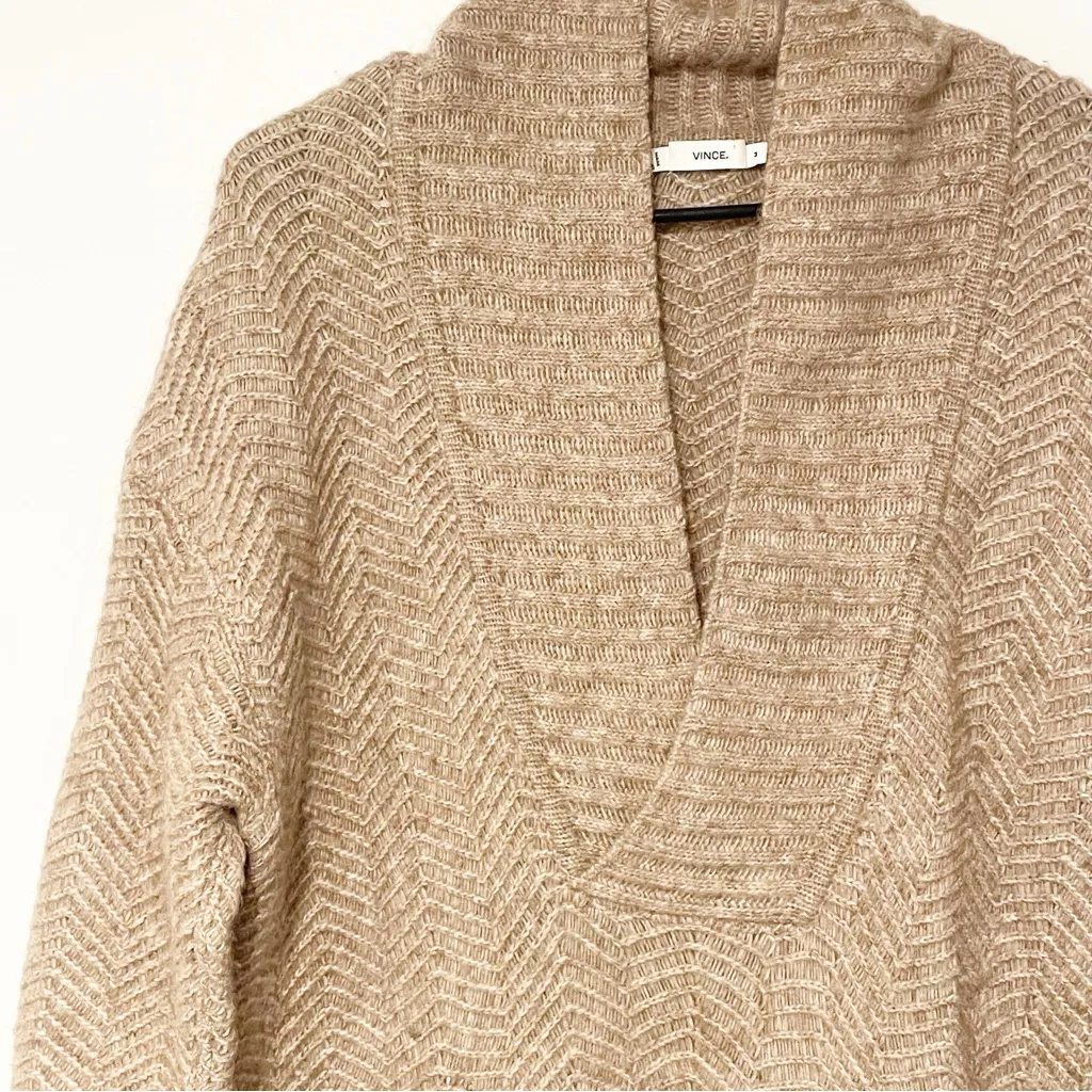 Vince Medium Cashmere blend Deep V neck long sleeve knee length pullover Sweater - Image 3