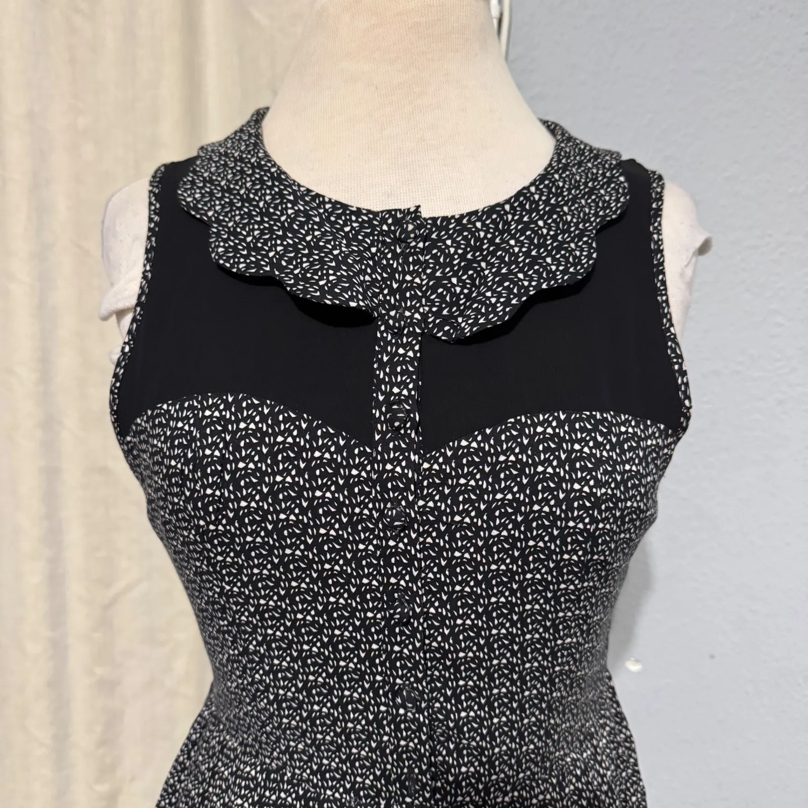 Ladakh Black White Geometric Print Fit Flare Zip Dress Women Size 4 Cutout - Image 4